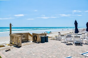 Beach nearby - Seaward D-102 (New Smyrna Beach)