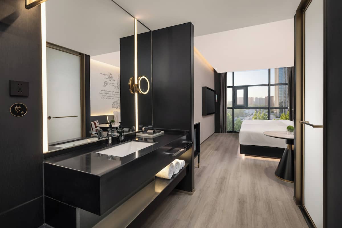 Chambre Standard, 2 lits doubles | Literie de qualité supérieure, couette en duvet d'oie, minibar, bureau