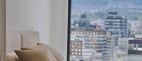 Superior-studio, kaupunkinäköala | Kannettavalle tietokoneelle sopiva työtila, ilmainen Wi-Fi