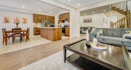 Modern Luxury 5 ⭐ Space in Caledon| Sleeps 8