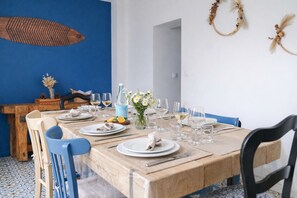 Dining - House near the sea – sleeps 6 people (Les Sables-d´Olonne)