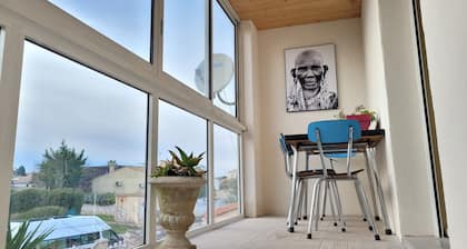 Appart dans villa solaire,jardin,vĂ©randa au calme dâune impasse, Ă 8mn de la mer