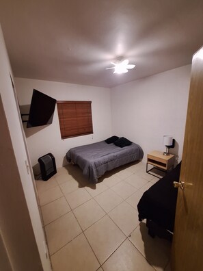 Iron/ironing board, internet