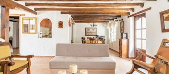 Colonial charm and family comfort steps from the plaza in Villa de Leyva.