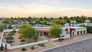 Exterior - Luxury North Scottsdale Retreat w/ Heated Pool, Casita & Games (scottsdale)