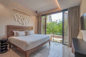 2 bedrooms, iron/ironing board, WiFi, bed sheets - Corasol, Stylish Jungle Residence (Playa del Carmen)