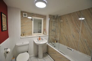 Towels - Sandpiper Cottage- Coastal hideaway (Anstruther)