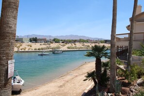 Beach - Prime Location on the Island with a private beach! (Lake Havasu City)