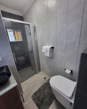 Apartment, 1 Bedroom | Bathroom - Modern 1 Bedroom Apt 5A (Puerto Plata)
