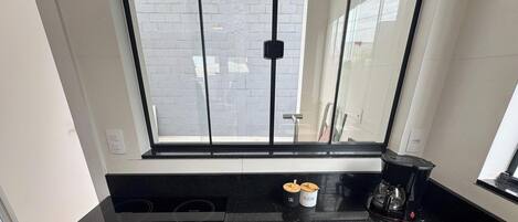 Casa premium, vista para a montanha | Cozinha privada | Geladeira, micro-ondas, talheres/pratos/utensílios de cozinha