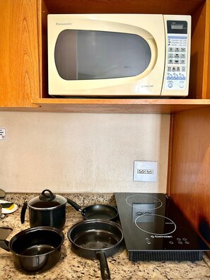 Besorolás nélküli kép, 3. 143 közül, gomb