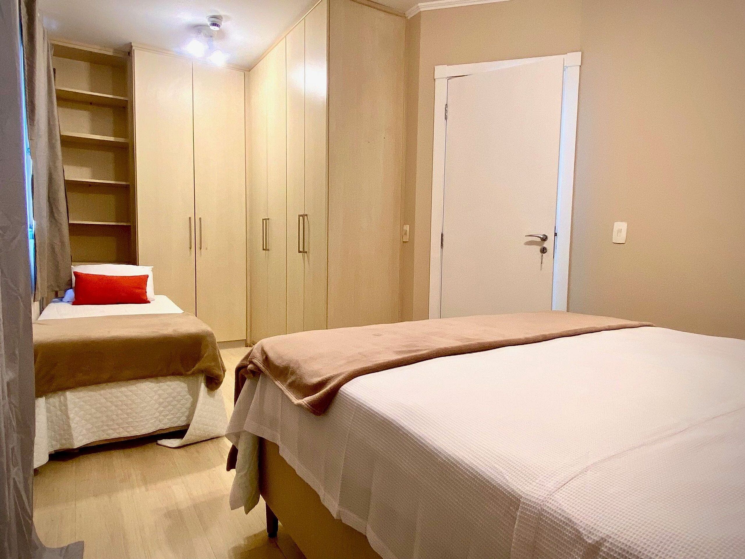 公寓 | 手提電腦工作空間、遮光窗簾/窗簾、熨斗/熨衫板、免費 Wi-Fi