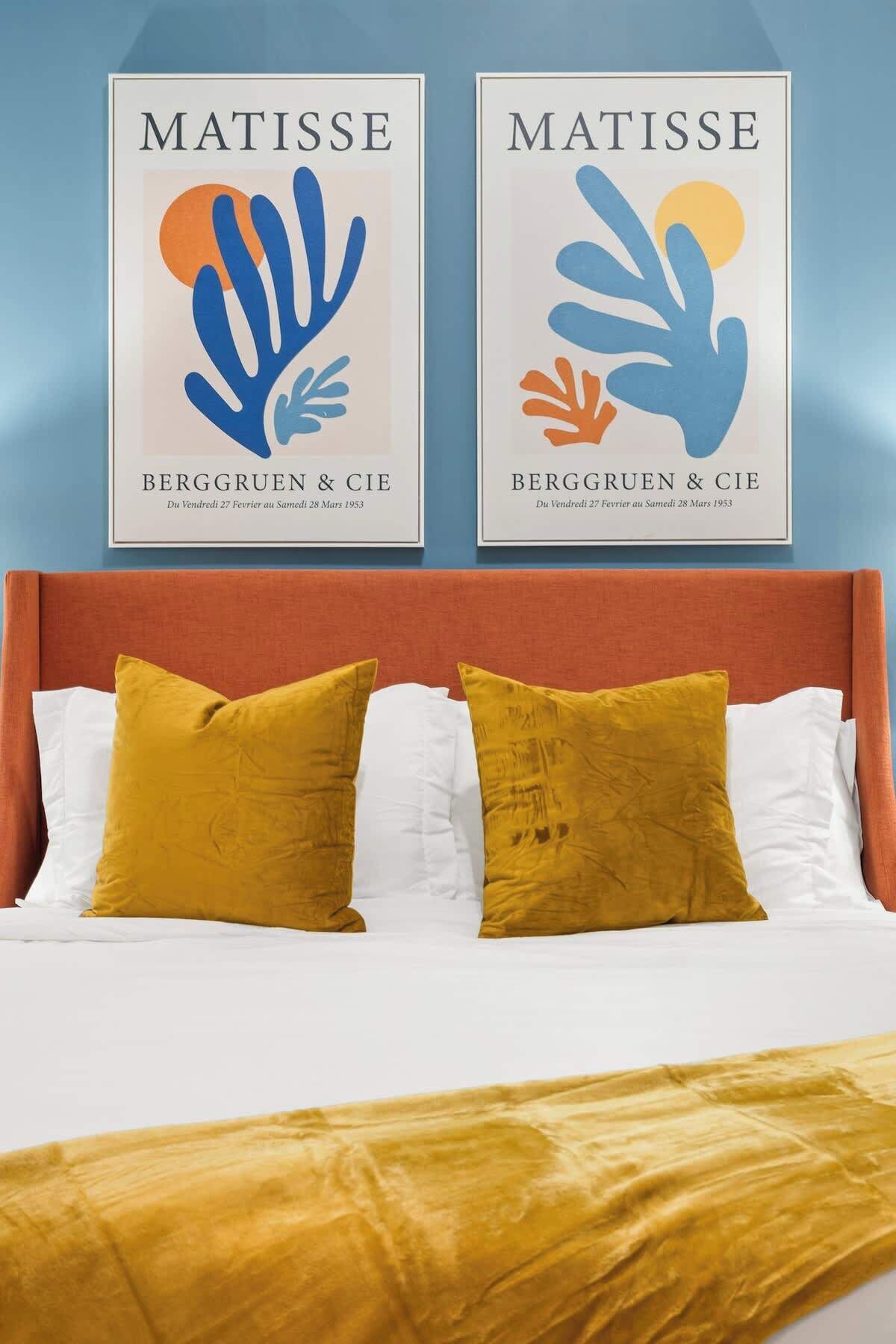 Bureau, fer et planche à repasser, Wi-Fi, literie fournie