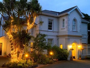 Cottage | Exterior - Muntham Deluxe Apartment 2 (Torquay)