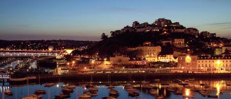 コテージ | マリーナ