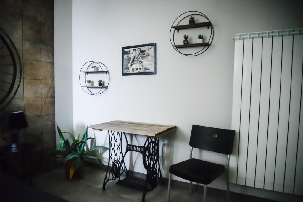 Kahden hengen huone, näköala pihalle | Sisätilat