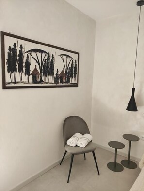 Deluxe-Doppelzimmer, Balkon, Blick auf den Innenhof | Innenbereich