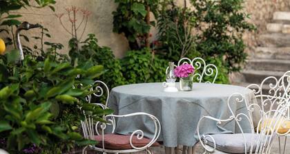 La Corte dell'Elmo B&B