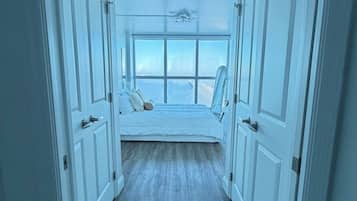 1 chambre, fer et planche à repasser, Wi-Fi gratuit, draps fournis
