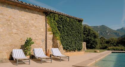 12-bedroom Villa just north of Girona for retreats and multi-sport escapes