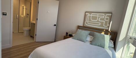 5 Schlafzimmer, Bügeleisen/Bügelbrett, WLAN, Bettwäsche