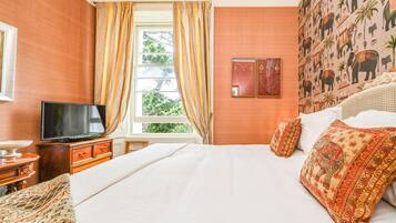 1 bedroom, individually decorated, individually furnished, free WiFi