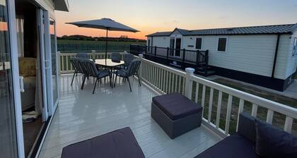 The Knightsbridge - Millfield Holiday Park (K7)