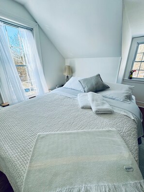 3 chambres, bureau, fer et planche à repasser, Wi-Fi gratuit