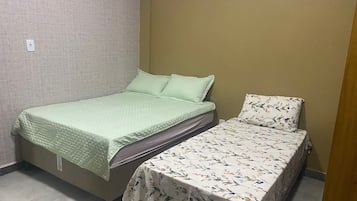 City Quadruple Room | Free WiFi