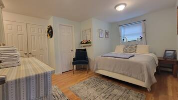 1 bedroom, desk, iron/ironing board, travel cot
