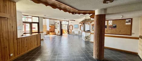 Hall