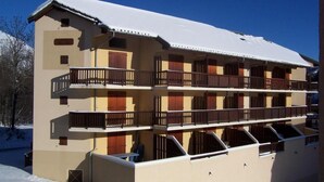 Exterior - 2nd floor, balcony, tv, ski locker, 25m², Valloire (Valloire)