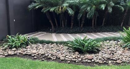 Luxury 2 -BR Condo in the heart everything!