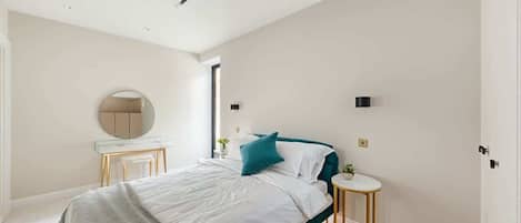 2 chambres, fer et planche à repasser, lit de bébé portatif, Wi-Fi