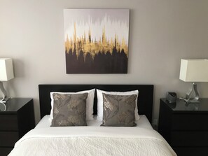 3 Schlafzimmer, Bügeleisen/Bügelbrett, WLAN, Bettwäsche