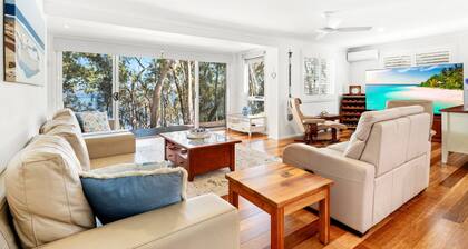 Serenity - Pet Friendly with Spa & Waterfront