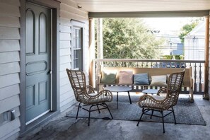Terrace/patio - The Grand Helène - Newly Renovated 11BD, 12BA - 2 Blocks from King St! (Charleston)