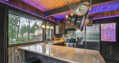 Private Hot Tub! A-Frame Hideaway By Oakland Bay