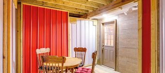 1 Mi to TIEC: Peaceful Mountain Cabin