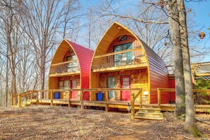 Exterior - 1 Mi to TIEC: Peaceful Mountain Cabin (Mill Spring)