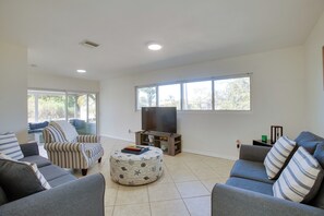 TV - 4 Mi to Beach! Snowbird Escape in Port Charlotte (Port Charlotte)