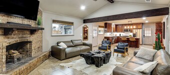 Private Patio & Yard: Pet-Friendly Bulverde Home