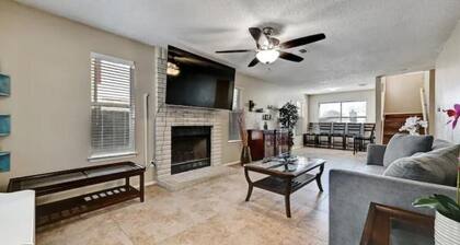 Modern Pflugerville Home Near Austin