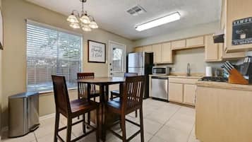 House | Private kitchen