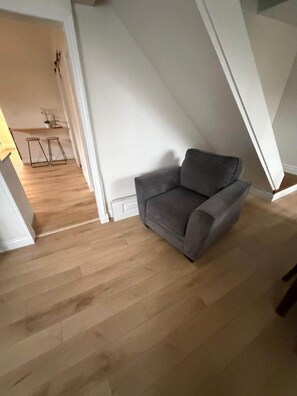 Televisie en een open haard