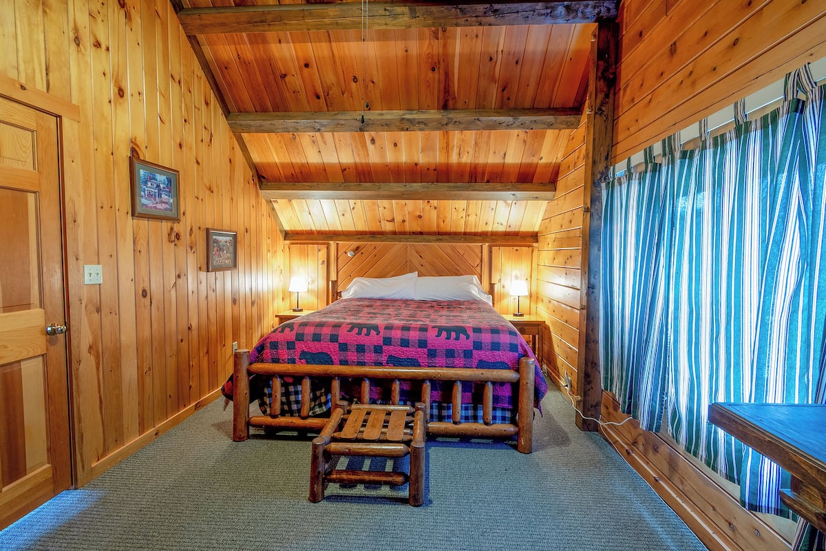 Tradisjonell hytte, 3 soverom, fjellutsikt | Individuelt dekorert, individuelt innredet og wi-fi (inkludert)