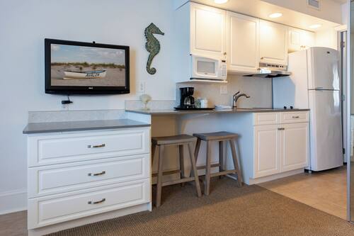 Deluxe Suite | Private kitchen