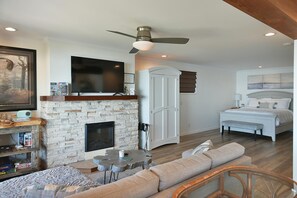 1 室のベッドルーム、アイロン / アイロン台、WiFi (無料)、ベッドシーツ