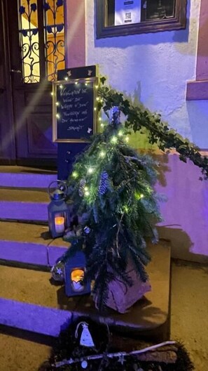 Unclassified image, 5 of 10, button - Hotel Grüner Baum Merzhausen (Merzhausen)