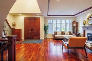 Interior - Beautiful 4-bedroom house in Vancouver perfect for your getaway (Vancouver)